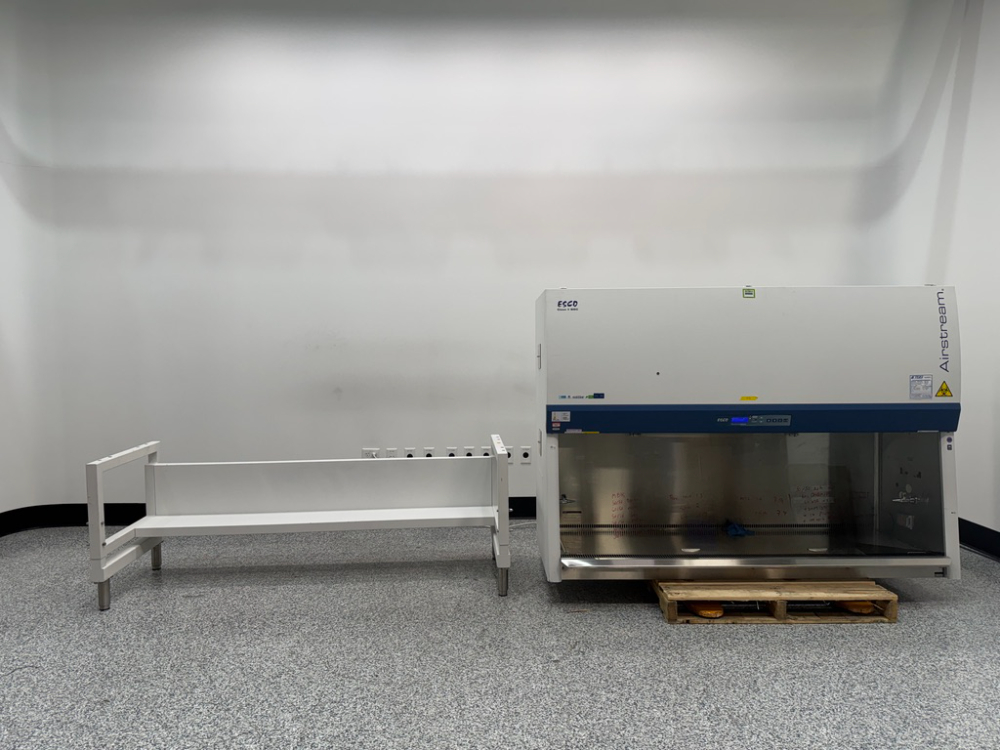 Image of ESCO Airstream 6' BioSafety Cabinet